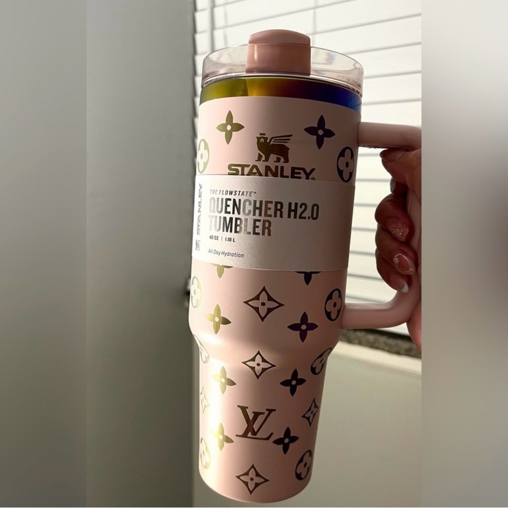 Custom-made (LV) Stanley Cup 40 oz